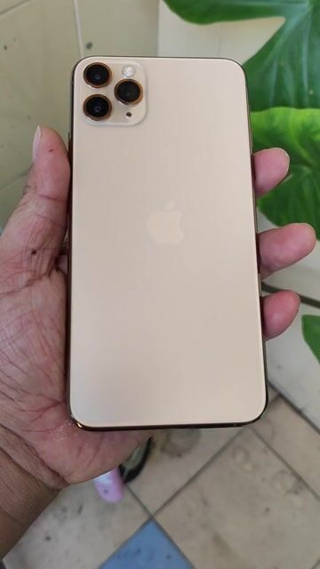  iPhone 11 Pro Max 99% full chức năng. Mua bán Điện thoại tại Quận Hải Châu Đà Nẵng được đăng bởi hieu nguyen  hình 1