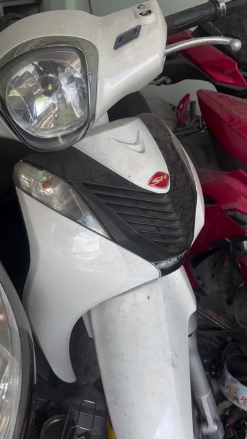 4 em sh mo khoá từ. Mua bán Xe máy tại Thành phố Vĩnh Long Vĩnh Long được đăng bởi xe cầm thanh lý hình 1