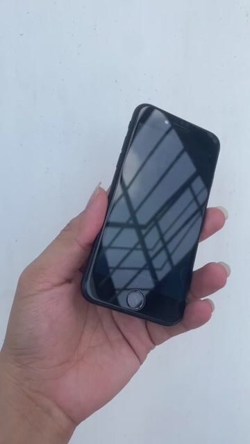 iPhone SE 2020 128GB Đen. Mua bán Điện thoại tại Quận 1 Tp Hồ Chí Minh được đăng bởi Mr.Tiến hình 1