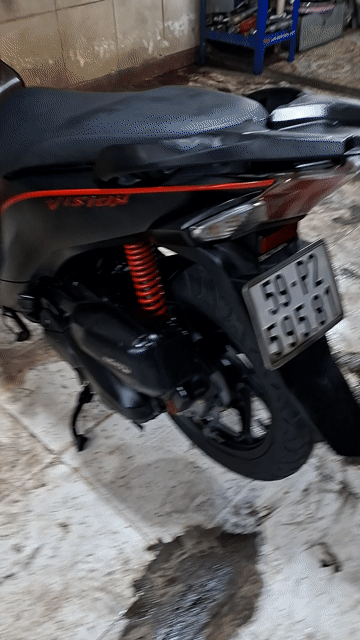 Honda Vision 2017 Đen Đỏ. Mua bán Xe máy tại Quận Tân Bình Tp Hồ Chí Minh được đăng bởi Đình Khương hình 1
