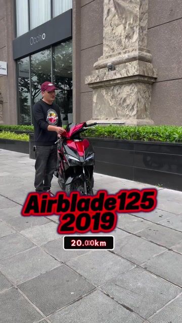 Honda Airblade 125 2019 cực kỳ mới đi rất ít 29G. Mua bán Xe máy tại Quận Ba Đình Hà Nội được đăng bởi Xe Máy Nam Thi hình 1