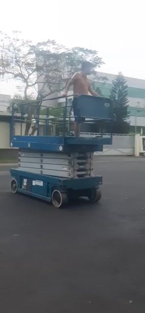 Xe nâng người 8.6m Chưa sử dụng. Mua bán Phương tiện khác tại Quận 12 Tp Hồ Chí Minh được đăng bởi Nguyễn Tới hình 1