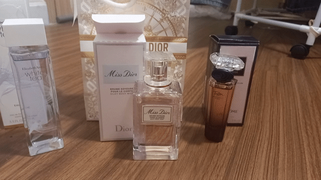 combo nước hoa nữ dior, lancome, elizabeth arden. Mua bán Nước hoa tại Thành phố Thủ Đức Tp Hồ Chí Minh được đăng bởi Nguyễn Khánh Phi hình 1