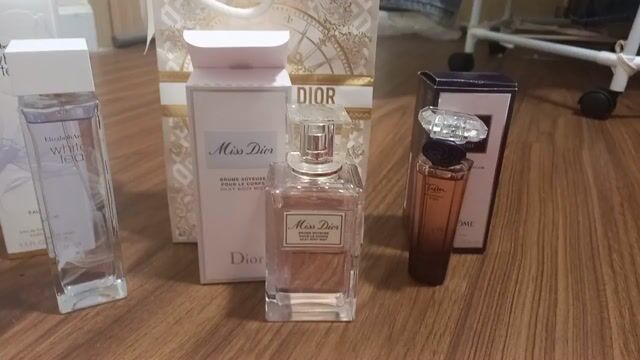 combo nước hoa nữ dior, lancome, elizabeth arden. Mua bán Nước hoa tại Thành phố Thủ Đức Tp Hồ Chí Minh được đăng bởi Nguyễn Khánh Phi hình 1