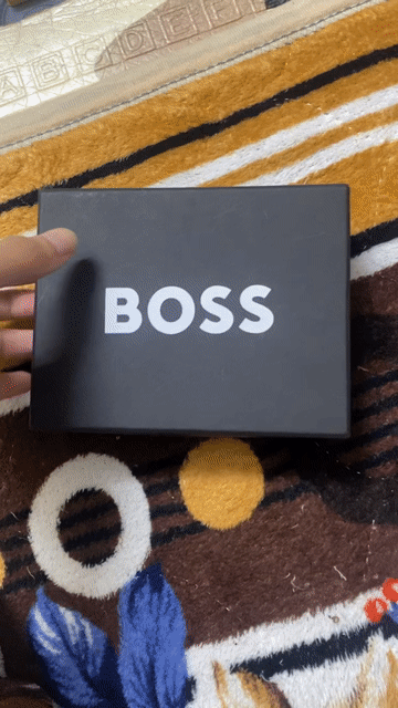 Ví Hugo Boss Nam Đen Mới. Mua bán Túi xách tại Quận Nam Từ Liêm Hà Nội được đăng bởi Trung Hiếu hình 1