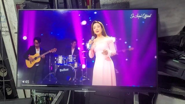 Tivi Sony 43 w8000c 43 inch. Mua bán Tivi, Âm thanh tại Quận 7 Tp Hồ Chí Minh được đăng bởi Hoa binh Dientu hình 1