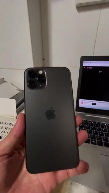 Apple iPhone 11 Pro 64GB Đen q tế bao mạnh. Mua bán Điện thoại tại Quận Bình Tân Tp Hồ Chí Minh được đăng bởi Tantaimobile hình 1