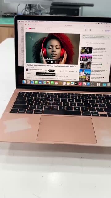 MacBook Air 2020 13" 2k Core i5/8G/512G. Mua bán Laptop tại Quận Tân Bình Tp Hồ Chí Minh được đăng bởi Nguyễn thế duy hình 1