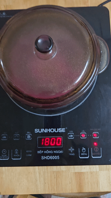 Bếp hồng ngoại Sunhouse SHD6005 Đen. Mua bán Bếp, lò, đồ điện nhà bếp tại Quận Gò Vấp Tp Hồ Chí Minh được đăng bởi Minh Long hình 1