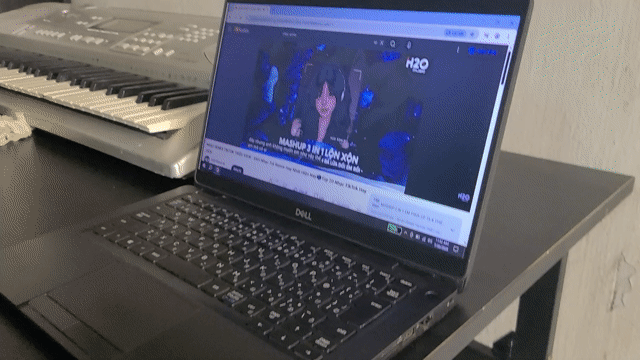 Dell  5300 i7 th8 8GB/256GB Đen. Mua bán Laptop tại Thành phố Đồng Xoài Bình Phước được đăng bởi Thanh Tuyền hình 1