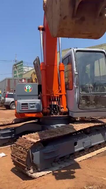 Máy xúc Hitachi EX120-5. Mua bán Phương tiện khác tại Thành phố Pleiku Gia Lai được đăng bởi Cơ Sở Dương An hình 1