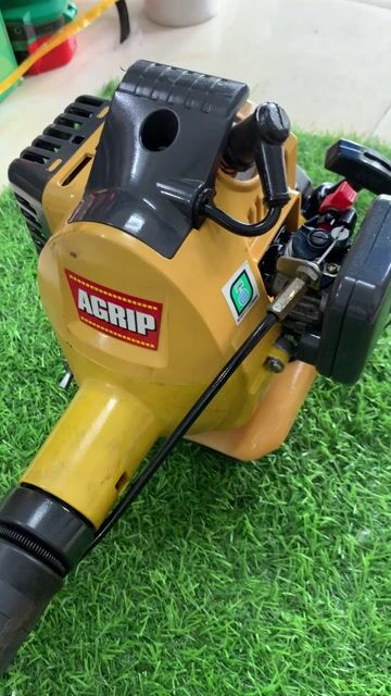 Máy cắt cỏ KAWASAKI 23. Mua bán Đồ chuyên dụng, Giống nuôi trồng tại Quận Bình Thuỷ Cần Thơ được đăng bởi Hoàng hình 1