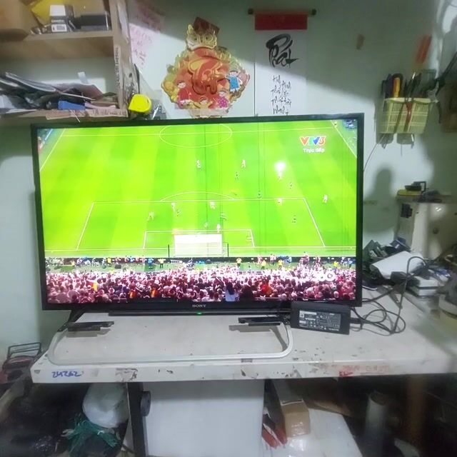 Tivi Sony 40W600B Sọc màn hình. Mua bán Tivi, Âm thanh tại Quận 7 Tp Hồ Chí Minh được đăng bởi Thoại Phong  hình 1