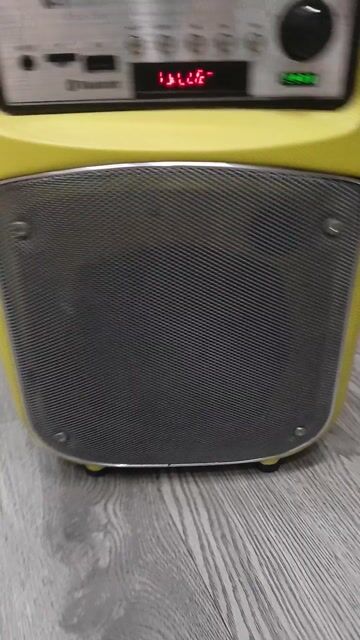 Loa Bluetooth SoundMax M-1. Mua bán Tivi, Âm thanh tại Quận Tân Bình Tp Hồ Chí Minh được đăng bởi Đồ cũ giá rẻ hình 1