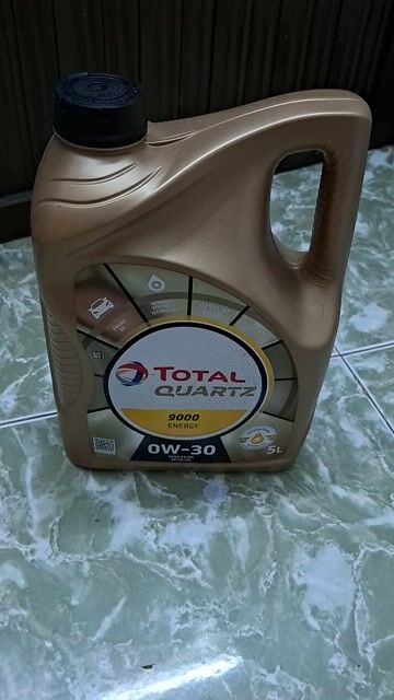 Dầu nhớt Total Quartz 9000 Energy. Mua bán Phụ tùng xe tại Quận Sơn Trà Đà Nẵng được đăng bởi Bản hình 1