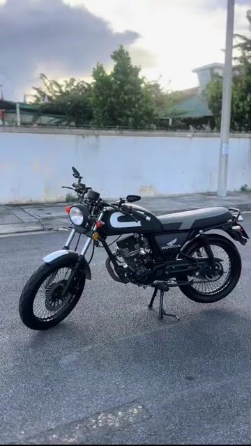 Cần nhượng lại em xe mô tô siêu chất - odo 4.000. Mua bán Xe máy tại Quận Thanh Khê Đà Nẵng được đăng bởi Ku Tý hình 1