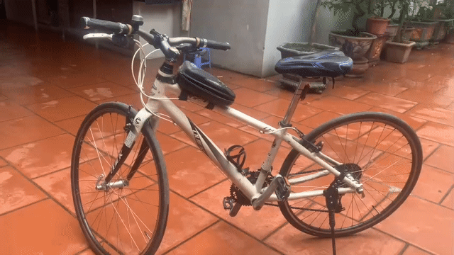 Xe đạp thể thao Cannondale Quick Trắng kem S. Mua bán Xe đạp tại Quận Cầu Giấy Hà Nội được đăng bởi Tuyenphan hình 1