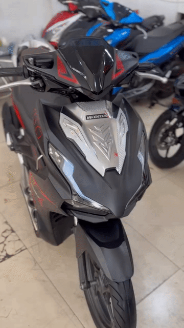 Honda ABR 150 2021 Đen Nhám Sport.BS95.Xe đẹp chât. Mua bán Xe máy tại Quận 6 Tp Hồ Chí Minh được đăng bởi Cửa Hàng Xe Máy Hoà Bùi hình 1