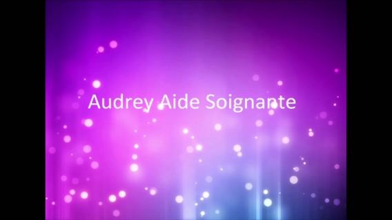 Audrey, Aide-soignante