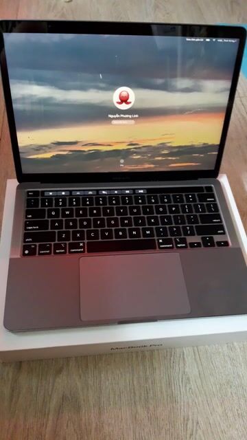 Apple MacBook Pro M1 13 inch 8GB/256GB Xám. Mua bán Laptop tại Quận 8 Tp Hồ Chí Minh được đăng bởi Nguyễn Phương Tùng hình 1