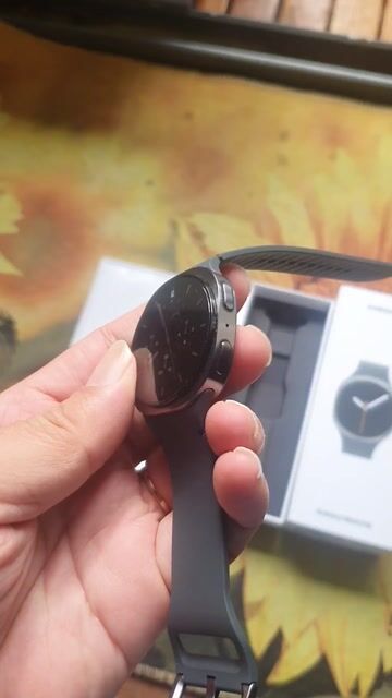 Samsung Watch 8 LTE 40mm bảo hành 25-3-27. Mua bán Thiết bị đeo thông minh tại Quận Cầu Giấy Hà Nội được đăng bởi vbang68 hình 1
