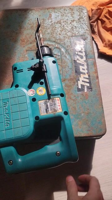Máy khoan bê tông Makita 8015D 10.8V Xanh ngọc. Mua bán Đồ chuyên dụng, Giống nuôi trồng tại Thành phố Thủ Đức Tp Hồ Chí Minh được đăng bởi phuong hình 1