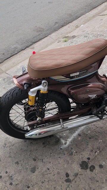 Honda Cub 80 màu Nâu. Mua bán Xe máy tại Quận Tân Phú Tp Hồ Chí Minh được đăng bởi Phạm Gia Trí hình 1