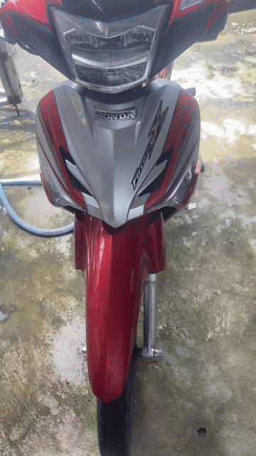 Honda Future X F1 2011 Đỏ. Mua bán Xe máy tại Thị xã Long Mỹ Hậu Giang được đăng bởi Gà tre miền quê hình 1
