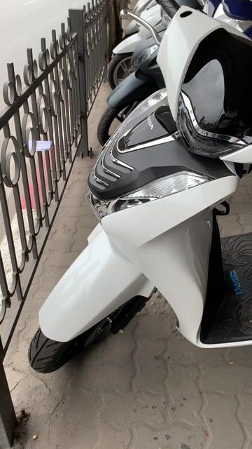 Honda SH 150 2022 Trắng CBS. Mua bán Xe máy tại Quận Đống Đa Hà Nội được đăng bởi Tùng Vàng hình 1