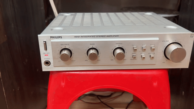 Amply Philips 4312 Bạc Kim loại Châu Âu. Mua bán Tivi, Âm thanh tại Quận Tân Bình Tp Hồ Chí Minh được đăng bởi huy  hình 1
