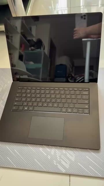 Microsoft Surface Laptop 3 i7 15 inch 32GB/1TB. Mua bán Laptop tại Thành phố Thuận An Bình Dương được đăng bởi Đoàn Ngọc hình 1