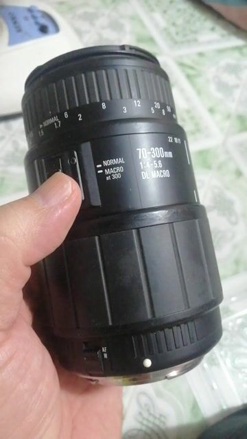 Máy ảnh phim Canon EOS Kiss Đen. Mua bán Máy ảnh, Máy quay tại Quận 4 Tp Hồ Chí Minh được đăng bởi Doremi hình 1