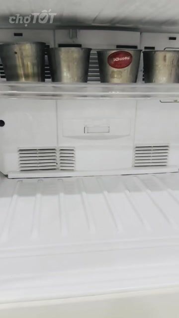 Tủ lạnh Sharp 180L Thái Lan đã sử dụng. Mua bán Tủ lạnh tại Quận Gò Vấp Tp Hồ Chí Minh được đăng bởi Ngọc Tiền hình 1