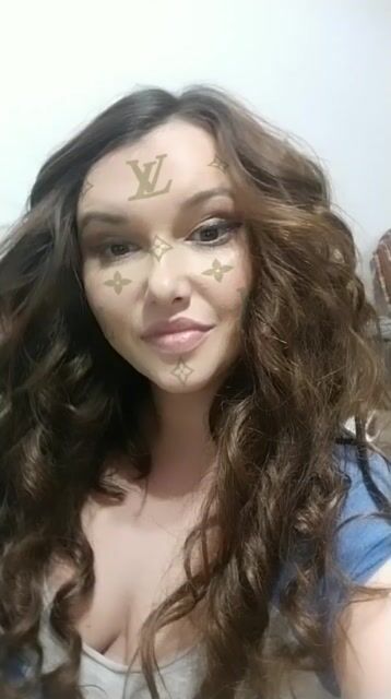 Model - AlessiaQuinn bigboobs