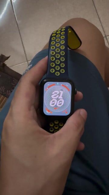 Apple Watch Series 5 GPS 42mm. Mua bán Thiết bị đeo thông minh tại Huyện Kiến Xương Thái Bình được đăng bởi Thao hình 1