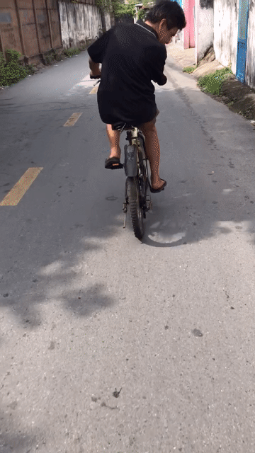 Xe đạp xếp Nhật bãi 20 inch màu Kem. Mua bán Xe đạp tại Thành phố Thủ Đức Tp Hồ Chí Minh được đăng bởi Hải Võ hình 1