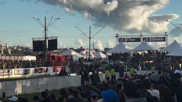 Chevy Godzilla monstruoso no Armageddon 2026 (Londrina, PR)