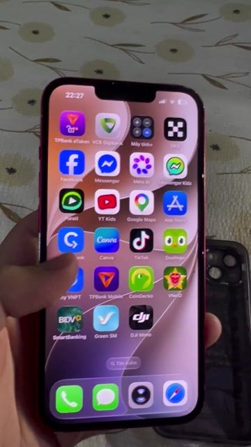 iPhone 13 Đỏ Lock zinall,sim ghép auto fix, pin 78. Mua bán Điện thoại tại Quận 7 Tp Hồ Chí Minh được đăng bởi Doan Duc hình 1