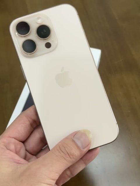 iPhone 16 Pro 256GB Vàng fullbox. Mua bán Điện thoại tại Quận Thanh Khê Đà Nẵng được đăng bởi Thắng  hình 1