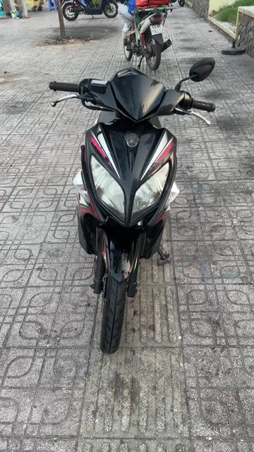 Yamaha Nouvo 4 2012 Đen Đỏ Trắng. Mua bán Xe máy tại Quận 7 Tp Hồ Chí Minh được đăng bởi Chuyên Xe Giá Tốt hình 1