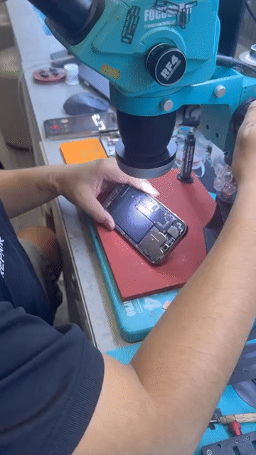 Apple iPhone 14 Pro 256GB Vàng Mỹ Like New. Mua bán Điện thoại tại Thành phố Thủ Đức Tp Hồ Chí Minh được đăng bởi minh long  hình 1