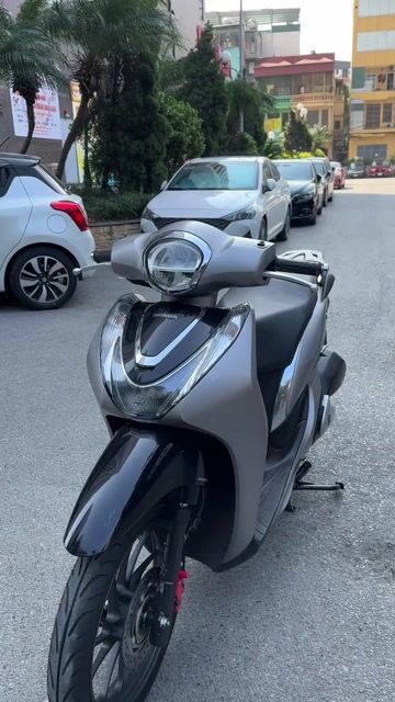 Honda SHmode 2021! 125 ABS chạy lướt. Mua bán Xe máy tại Quận Hoàng Mai Hà Nội được đăng bởi Xe Máy Quân Oanh  hình 1