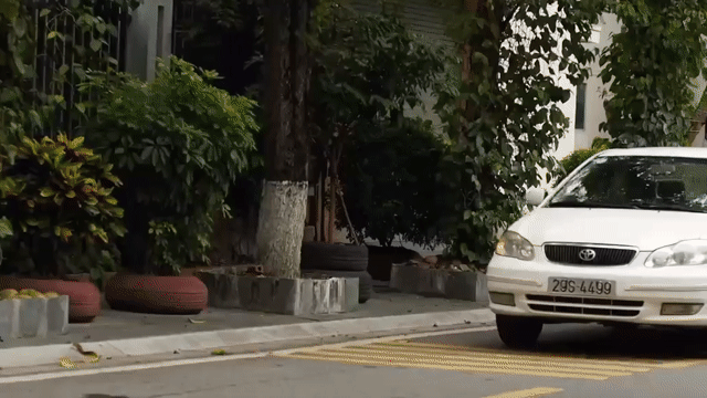 Toyota Altis 2002 Trắng. Mua bán Ô tô tại Quận Hoàn Kiếm Hà Nội được đăng bởi Lộc hình 1