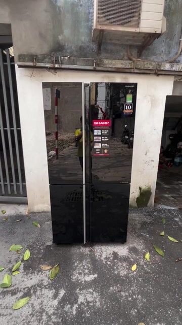 em vó tủ lạnh sharp 640 lit anh chị cần lh em. Mua bán Tủ lạnh tại Quận Long Biên Hà Nội được đăng bởi nguyễn bá hoàng hình 1