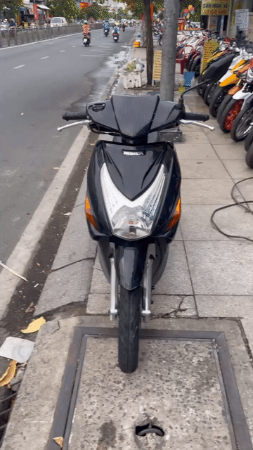 Honda Click 2010 Đen Đã sử dụng. Mua bán Xe máy tại Quận Tân Phú Tp Hồ Chí Minh được đăng bởi Tuanduy hình 1