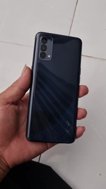 Oppo Reno 4 128GB Đen Snapdragon 720G. Mua bán Điện thoại tại Thành phố Biên Hòa Đồng Nai được đăng bởi B T Tài hình 1