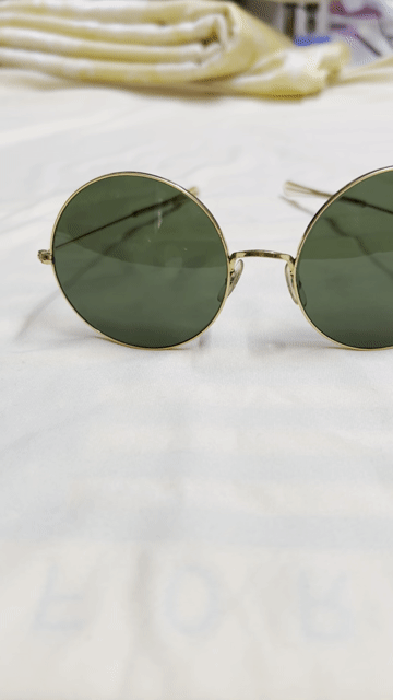 Kính râm Ray-Ban 1970 Tròn Vàng. Mua bán Phụ kiện thời trang khác tại Quận Gò Vấp Tp Hồ Chí Minh được đăng bởi Nguyên Hoàng hình 1