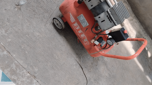 Máy nén khí BTEC Không dầu Cam. Mua bán Đồ chuyên dụng, Giống nuôi trồng tại Thành phố Biên Hòa Đồng Nai được đăng bởi Xuân thanh hình 1