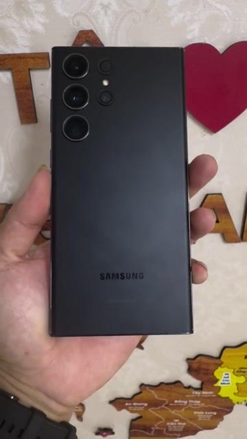 Samsung S23 Ultra-Ram 12/256GB-Zin-Sọc mờ. Mua bán Điện thoại tại Quận Long Biên Hà Nội được đăng bởi ADAYROI ĐIỆN THOẠI RUBY  hình 1