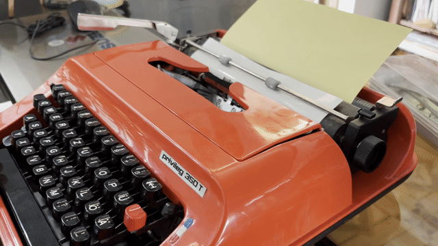 Máy đánh chữ thập niên 70s. Mua bán Đồ sưu tầm, đồ cổ tại Huyện Châu Đức Bà Rịa - Vũng Tàu được đăng bởi A Cường hình 1